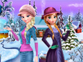 เกม Elsa and Anna Winter Dress Up